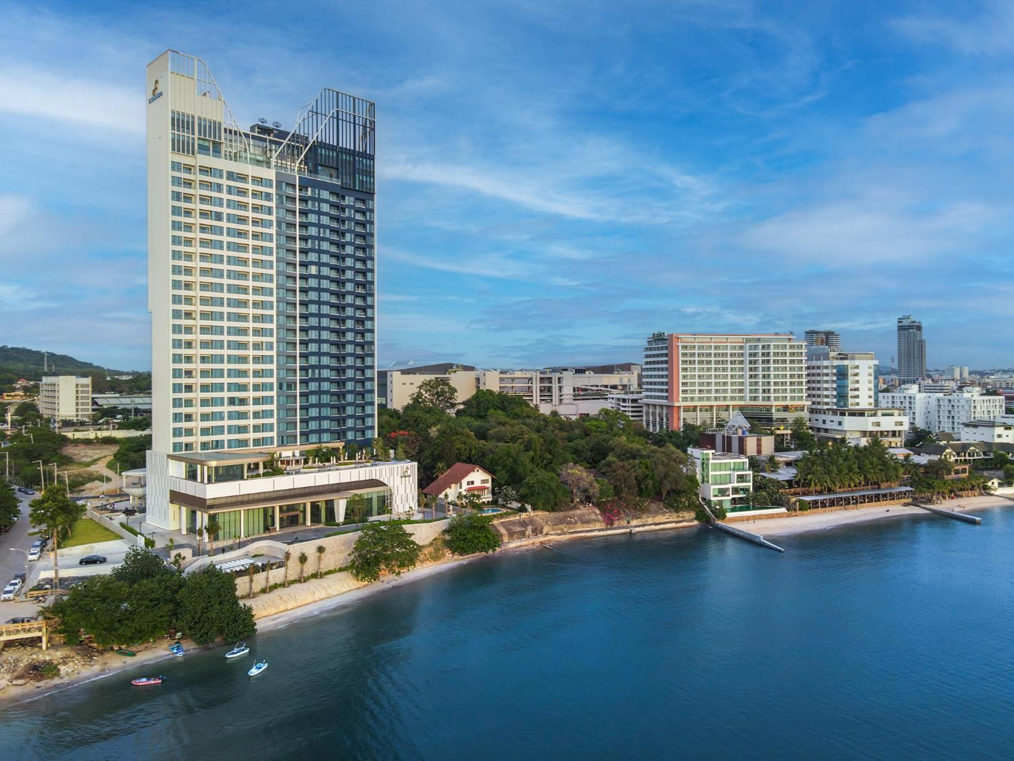 S Sriracha Hotel & Residence 是拉差 外观 照片