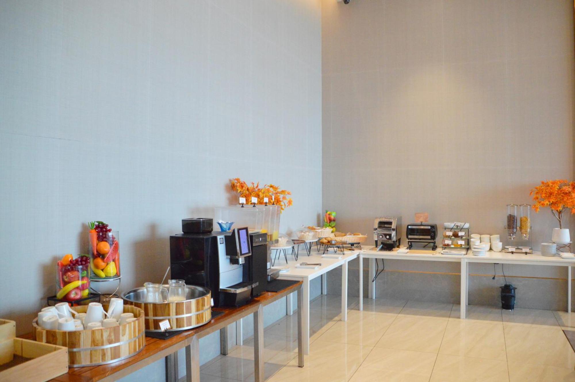 S Sriracha Hotel & Residence 是拉差 外观 照片