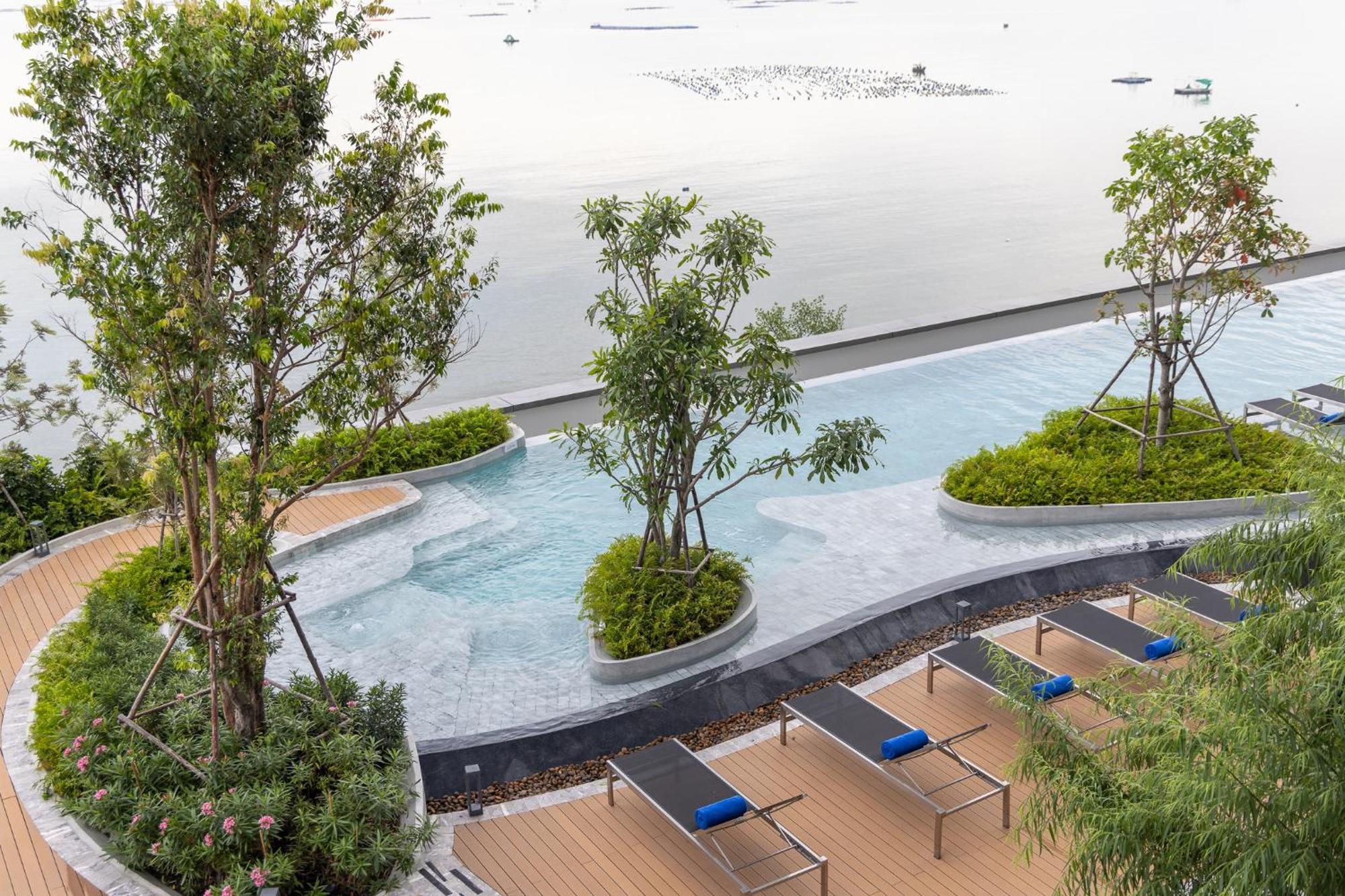 S Sriracha Hotel & Residence 是拉差 外观 照片